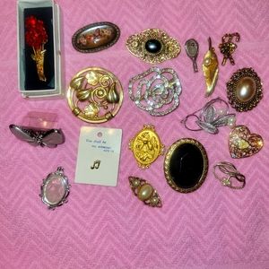 Multiple  brooches